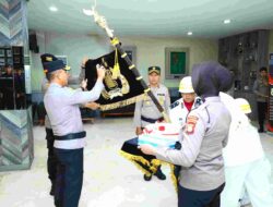 Jelang Hari Bhayangkara ke-79, Wakapolda Sulsel Pimpin Upacara Pensucian Pataka