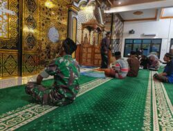 Babinsa Koramil Kodim 1420/Sidrap Safari Sholat Subuh Berjamaah