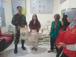 Babinsa Kodim 1420/Sidrap Kawal Ketat, Distribusi Bantuan Beras Capai 100 Persen!