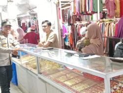 Kapolsek Panca Rijang Pimpin Patroli Pasar, Masyarakat Jadi Tenang