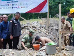 KODIM 1420/SIDRAP DUKUNG PENGUATAN EKONOMI DESA, PELETAKAN BATU PERTAMA KOPERASI MERAH PUTIH