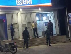 Tingkatkan Kemanan Wilayah, Babinsa dan Damkar Sinergi Patroli Malam di Desa Corawali