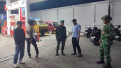 Jaga Kamtibmas, Babinsa Koramil 1420-03/Maritengngae Gelar Patroli Siskamling Bersama Komponen Masyarakat